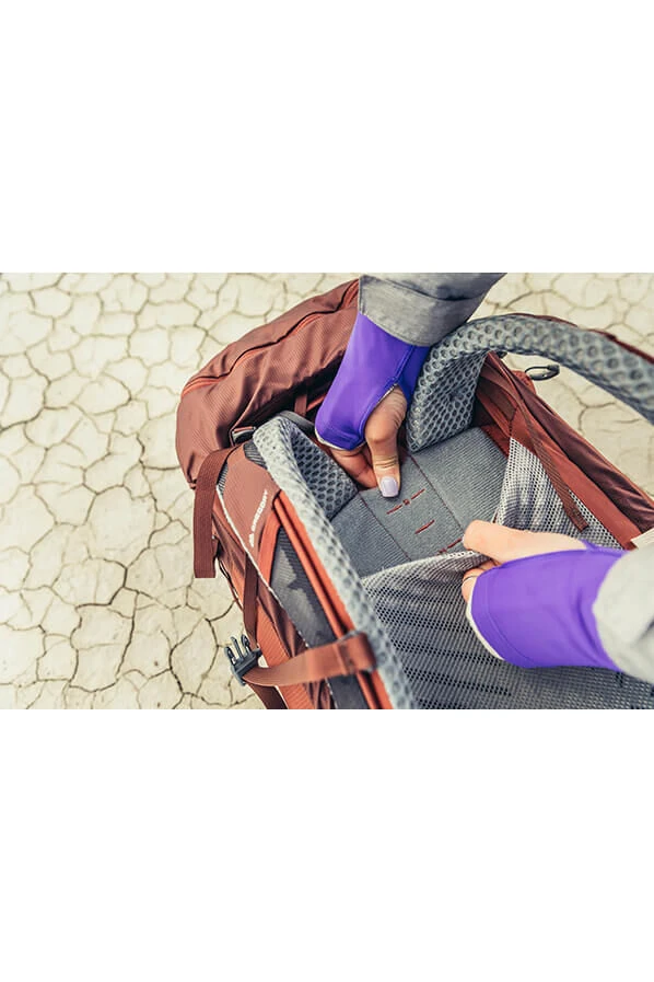 Gregory Maven Backpack Rosewood Red 10 Gregory Maven Backpack Rosewood Red - Image 8