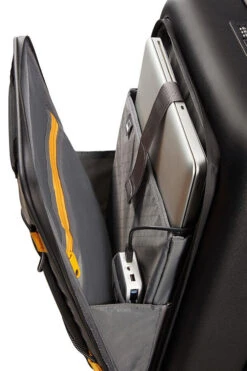 Samsonite Outlab Otis Spinner Expandable (4 Wheels) 55cm Ozone Black 36 Samsonite Outlab Otis Spinner Expandable (4 Wheels) 55cm Ozone Black -Travel Storage Store 141821 7416 16