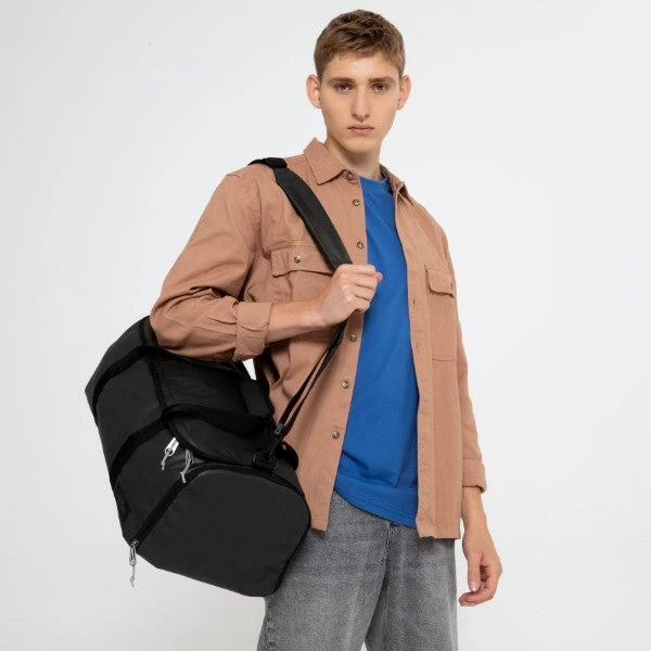 Eastpak Perce More Holdall 7 Eastpak Perce More Holdall - Image 5